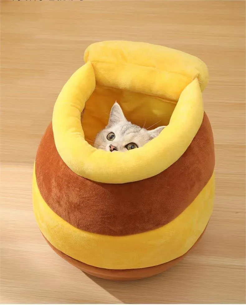 Closed Honeypot Shape Cat Nest Warm Bed for Puppy & Cat